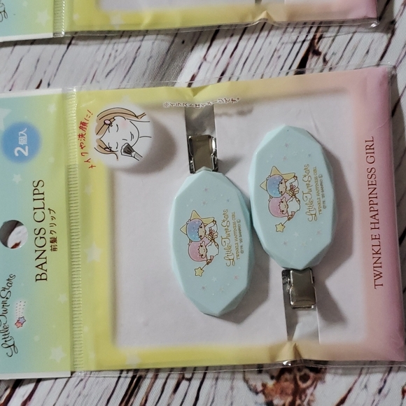 🆕️ SANRIO LITTLE TWIN STARS GIRLS HAIR CLIPS (2 PAIRS) 💙💕 - Picture 3 of 5